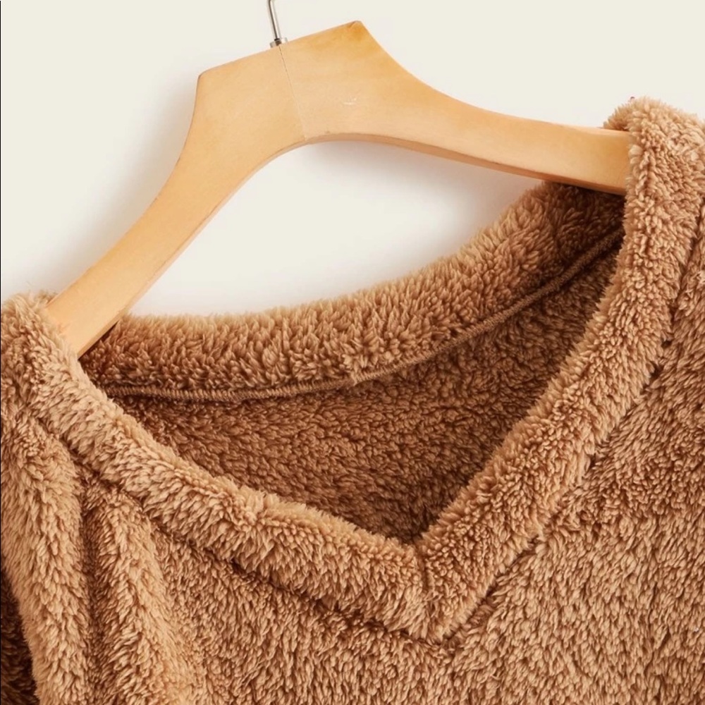 Sweatshirt - Picture 4 of 6